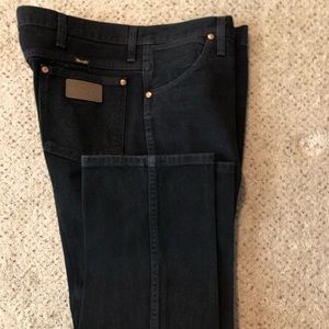 Men’s new wrangler jeans